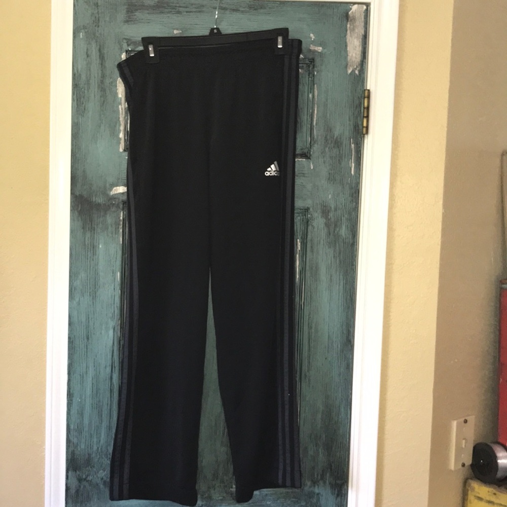 Adidas 3 stripe joggers . Black/black size Small